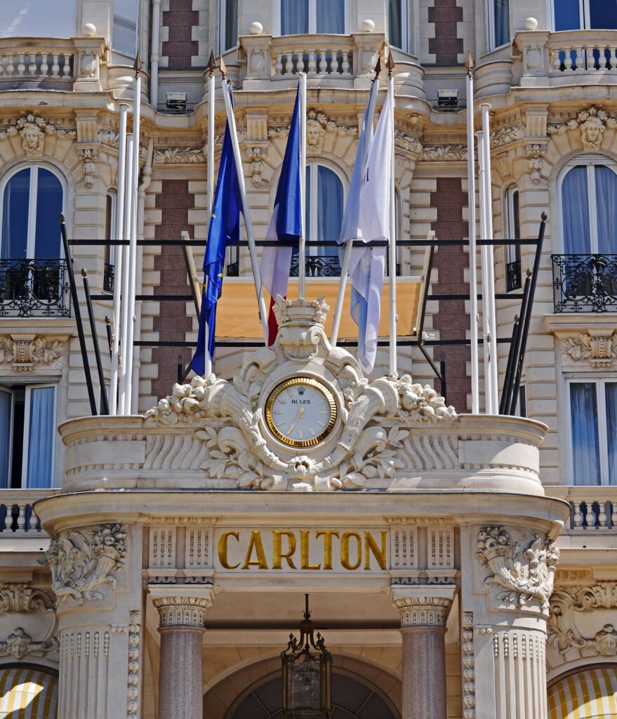 Cannes 1547488 879x1024