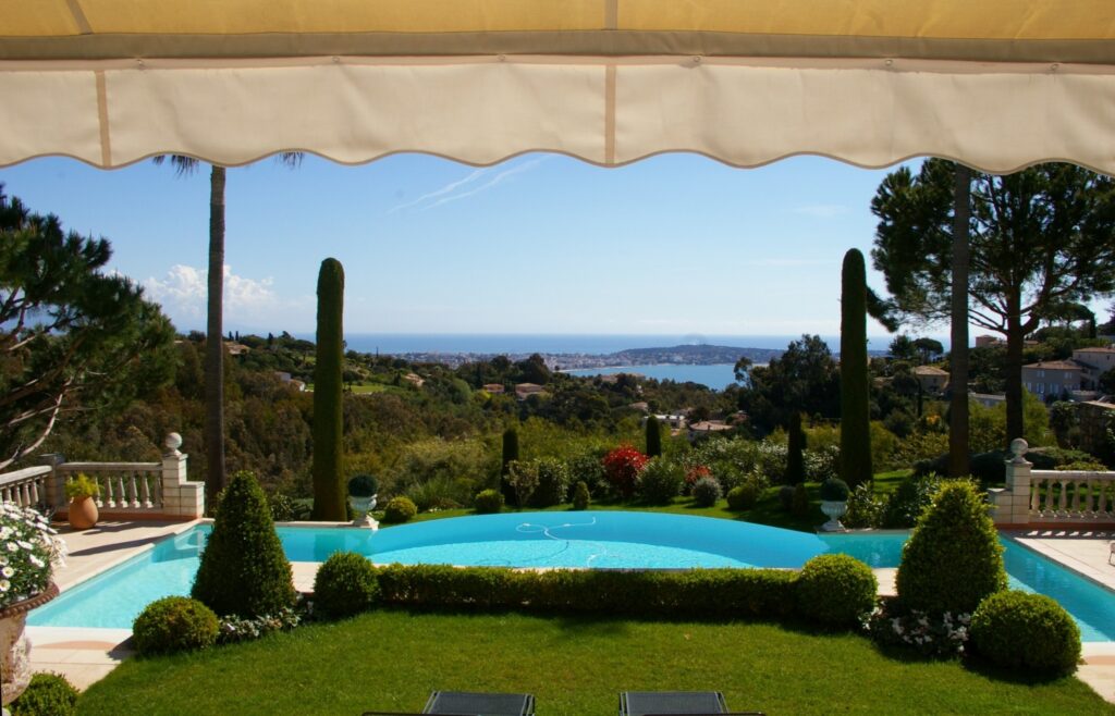 Cannes Bvd Supercannes 1024x658